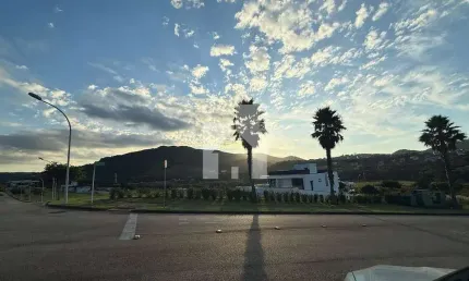 Terreno Alto Padrão à venda, 608m² - Alphaville Jundiai - SP