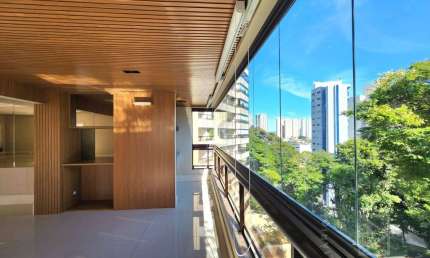 Apartamento de alto padrão com 323m² 4 suítes na Vila Ema - SJC