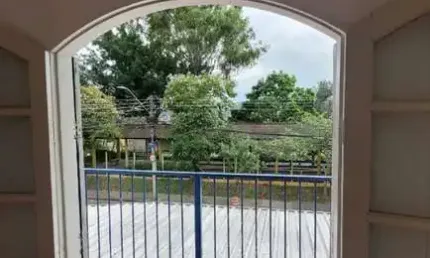 Casa à Venda 5 Quartos, 111m², 2 banheiros, Jd. Uirá - São José dos Campos