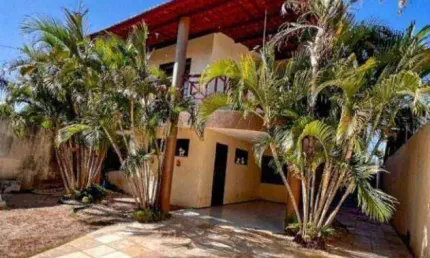 Casa com 4 dormitórios à venda, 336 m² por R$ 950.000,00 - Edson Queiroz - Fortaleza/CE