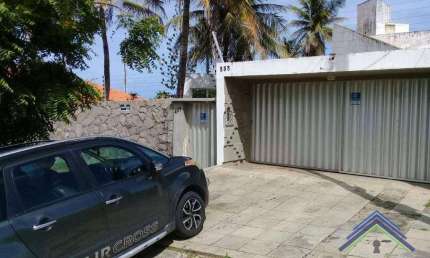 Casa com 3 dormitórios à venda, 336 m² por R$ 900.000,00 - De Lourdes - Fortaleza/CE