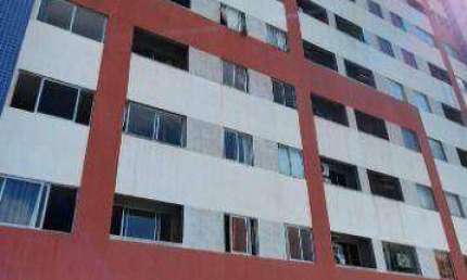 Apartamento com 3 dormitórios à venda, 66 m² por R$ 290.000,00 - Cambeba - Fortaleza/CE