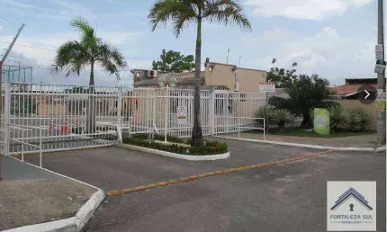 Casa com 3 dormitórios à venda, 100 m² por R$ 250.000,00 - Pedras - Fortaleza/CE