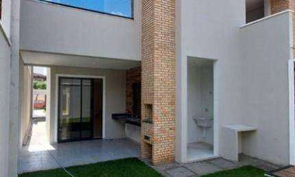 Casa com 4 dormitórios à venda, 162 m² por R$ 735.000,00 - Edson Queiroz - Fortaleza/CE