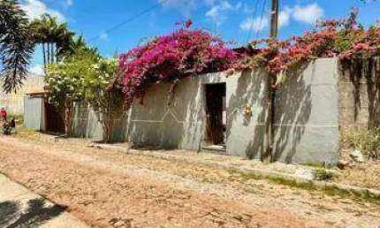 Casa com 4 dormitórios à venda, 270 m² por R$ 680.000,00 - Telha - Aquiraz/CE