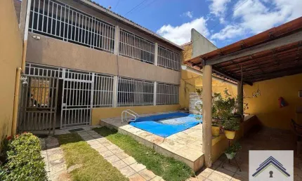 Casa com 4 dormitórios à venda, 322 m² por R$ 650.000,00 - Parangaba - Fortaleza/CE