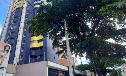 Apartamento com 2 dormitórios à venda, 62 m² por R$ 750.000,00 - Meireles - Fortaleza/CE