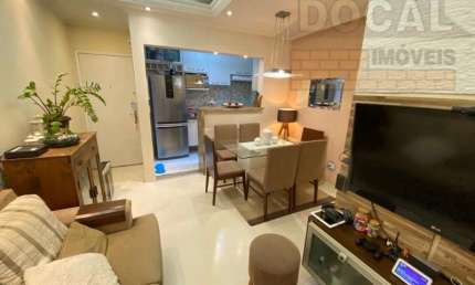 Imperdível oportunidade: Apartamento à venda em Taboão da Serra-SP, Jardim América, 3 quartos, 1 suíte, 2 salas, 1 banheiro, 1 vaga, 70m².