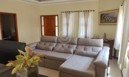 Casa com 4 quartos à venda na Rua Angelina Maria Torso Rampasso, Recanto do Parque, Itatiba, 248 m2 por R$ 949.000