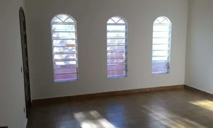 Casa com 3 quartos à venda na Avenida Cavalheiro José Ferrari, Jardim Santo Antônio, Itatiba, 160 m2 por R$ 650.000
