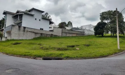 Terreno em condomínio fechado à venda na Avenida Maria Thereza da Costa Naufal, Condomínio Itatiba Country, Itatiba, 607 m2 por R$ 345.000