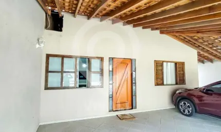 Casa com 3 quartos à venda na Rua Guilhermino Pereira, Loteamento Itatiba Park, Itatiba, 233 m2 por R$ 690.000