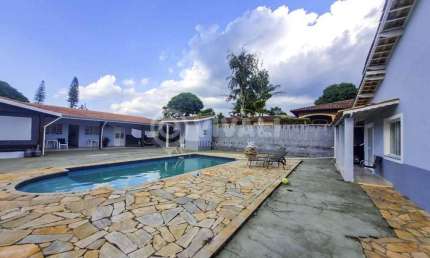 Casa com 3 quartos à venda na Rua Alexandre Mattiuzzo, Jardim Leonor, Itatiba, 317 m2 por R$ 1.200.000