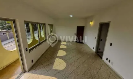 Casa com 4 quartos à venda na Rua Octaviano Pellizzer, Vila Mutton, Itatiba, 312 m2 por R$ 690.000