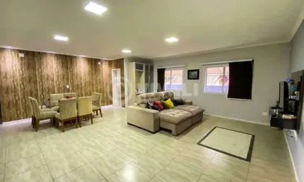 Casa com 4 quartos à venda na Rua Europa, Vila Brasileira, Itatiba, 360 m2 por R$ 930.000