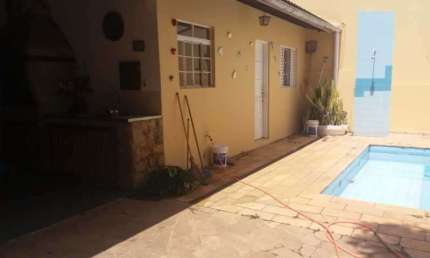 Casa com 5 quartos à venda na Rua Armando Gianini, Jardim México, Itatiba, 288 m2 por R$ 1.250.000
