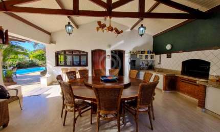Casa com 9 quartos à venda na Rua Primo Berti, Jardim Leonor, Itatiba, 720 m2 por R$ 1.700.000