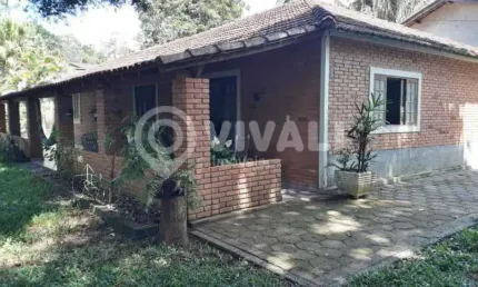 Chácara / sítio com 4 quartos à venda na Avenida Caetano de Abreu, Encosta do Sol, Itatiba, 252 m2 por R$ 690.000