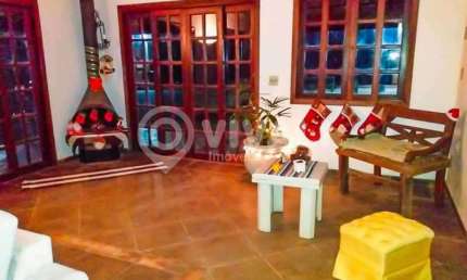 Casa em condomínio fechado com 4 quartos à venda na Rua Ary Rosetto, Loteamento Jardim das Paineiras, Itatiba, 179 m2 por R$ 490.000