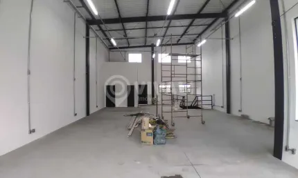 Barracão / galpão / depósito para alugar na rua pedro mascagni, jardim galetto, itatiba, 317 m2 por r$ 8.000