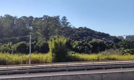 Chácara / sítio à venda na Rodovia Engenheiro Constâncio Cintra, Pomar São Jorge, Itatiba, 23000 m2 por R$ 2.300.000
