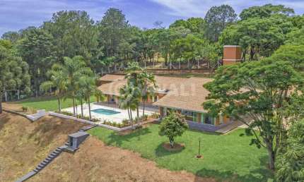Chácara / sítio com 4 quartos à venda na Estrada da Bragantina, Campo Largo, Jarinu por R$ 5.800.000