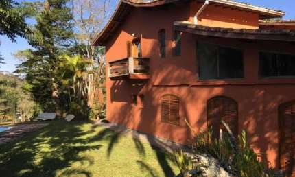 Chácara / sítio com 6 quartos à venda na Rodovia Romildo Prado, Bairro Itapema, Itatiba, 740 m2 por R$ 3.200.000
