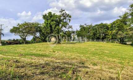 Terreno em condomínio fechado à venda na Rodovia Alkindar Monteiro Junqueira, Condomínio Itaembu, Itatiba, 5730 m2 por R$ 742.000