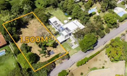 Terreno em condomínio fechado à venda na avenida nossa senhora das graças, ville chamonix, itatiba, 1500 m2 por r$ 610.000