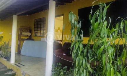 Casa com 2 quartos à venda na Rua João de Sordi, Jardim Ipê, Itatiba, 144 m2 por R$ 430.000