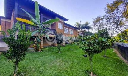 Casa em condomínio fechado com 5 quartos à venda na Rua Félicio Bucciarelli, Jardim Leonor, Itatiba, 474 m2 por R$ 1.300.000