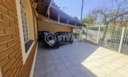 Casa com 3 quartos à venda na Rua Joaquim Rangel Barbosa, Cidade Jardim, Itatiba, 253 m2 por R$ 695.000