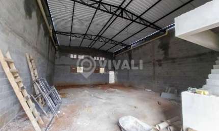 Barracão / Galpão / Depósito para alugar na Rua Odilon Gilli, Loteamento Parque Empresarial Adelelmo Corradini, Itatiba, 210 m2 por R$ 5.000