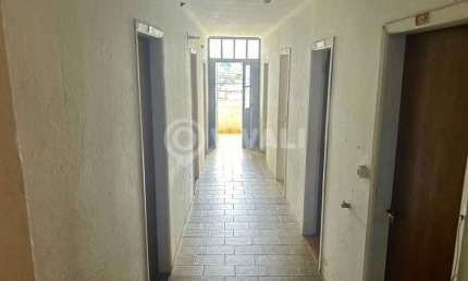 Prédio à venda na Rua Benjamin Constant, Centro, Itatiba, 495 m2 por R$ 850.000