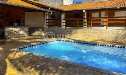 Chácara / sítio com 3 quartos à venda na Rua José Luiz Zanutto, Jardim das Laranjeiras, Itatiba, 250 m2 por R$ 1.000.000