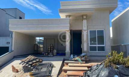 Casa em condomínio fechado com 3 quartos à venda na Rodovia Romildo Prado, Bairro Itapema, Itatiba, 210 m2 por R$ 1.800.000