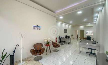 Prédio com 3 salas à venda na Rua Campos Salles, Centro, Itatiba, 274 m2 por R$ 1.500.000