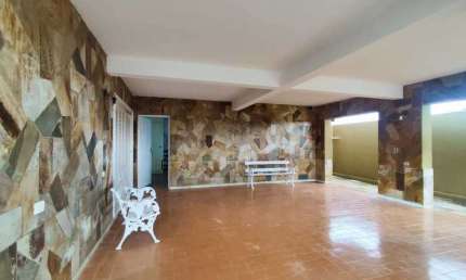 Casa com 5 quartos para alugar na Rua Darci Paganini Mattiuzzo, Jardim Nossa Senhora de Fátima, Itatiba, 616 m2 por R$ 6.000