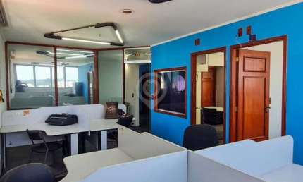 Sala comercial com 2 salas à venda na Rua Anchieta, Vila Boaventura, Jundiaí, 246 m2 por R$ 840.000