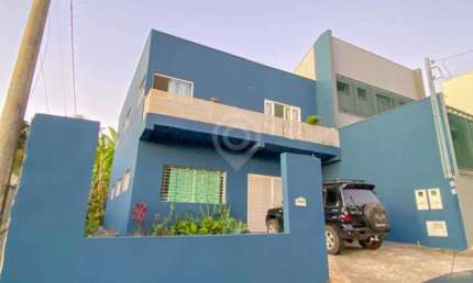 Casa comercial com 2 salas à venda na Rua Antônio Busca, Jardim Santo Antônio, Itatiba, 230 m2 por R$ 878.000