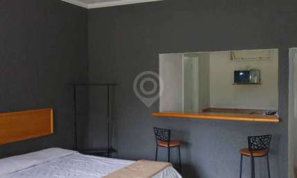 Flat com 1 quarto para alugar na Rodovia Engenheiro Constâncio Cintra, Bairro do Pinhal, Itatiba, 30 m2 por R$ 1.980
