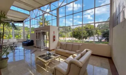 Barracão / Galpão / Depósito com 10 salas para alugar na Rodovia Engenheiro Constâncio Cintra, Bairro do Pinhal, Itatiba, 2000 m2 por R$ 18.000