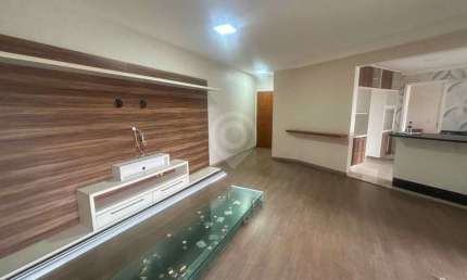 Apartamento com 3 quartos para alugar na Rua Augusto Cioffi, Jardim Panorama, Itatiba, 168 m2 por R$ 5.000