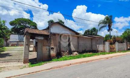 Casa com 3 quartos à venda na Avenida Adelina Piffer Tega, Real Parque Dom Pedro I, Itatiba, 470 m2 por R$ 850.000