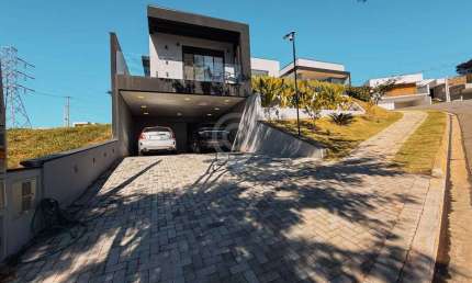 Casa em condomínio fechado com 3 quartos à venda na Avenida Carmelo Scarparo, Reserva Santa Rosa, Itatiba, 230 m2 por R$ 2.200.000