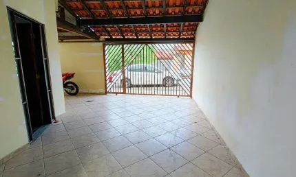 Casa com 3 quartos à venda na Rua Canadá, Jardim das Nações, Itatiba, 153 m2 por R$ 370.000
