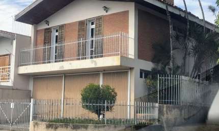 Casa com 4 quartos à venda na Rua Doutor Roberto Leoni, Nova Itatiba, Itatiba, 222 m2 por R$ 849.000