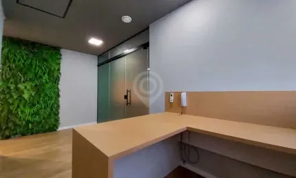 Sala comercial com 3 salas para alugar na Avenida dos Expedicionários Brasileiros, Vila Brasileira, Itatiba, 57 m2 por R$ 3.200