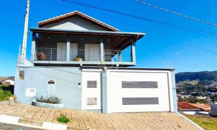 Casa com 4 quartos para alugar na Rua Angelino Flaibam, Jardim Ana, Morungaba, 300 m2 por R$ 5.000