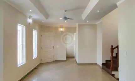 Casa com 4 quartos para alugar na Rua Capri, Giardino D' Itália, Itatiba, 218 m2 por R$ 5.000